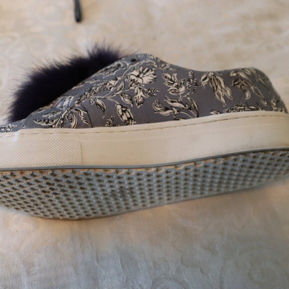 Sam Edelman Leya Sneaker  Pom Pom Slip on Sneakers Blue Denim Floral Size 9 - Picture 12 of 14